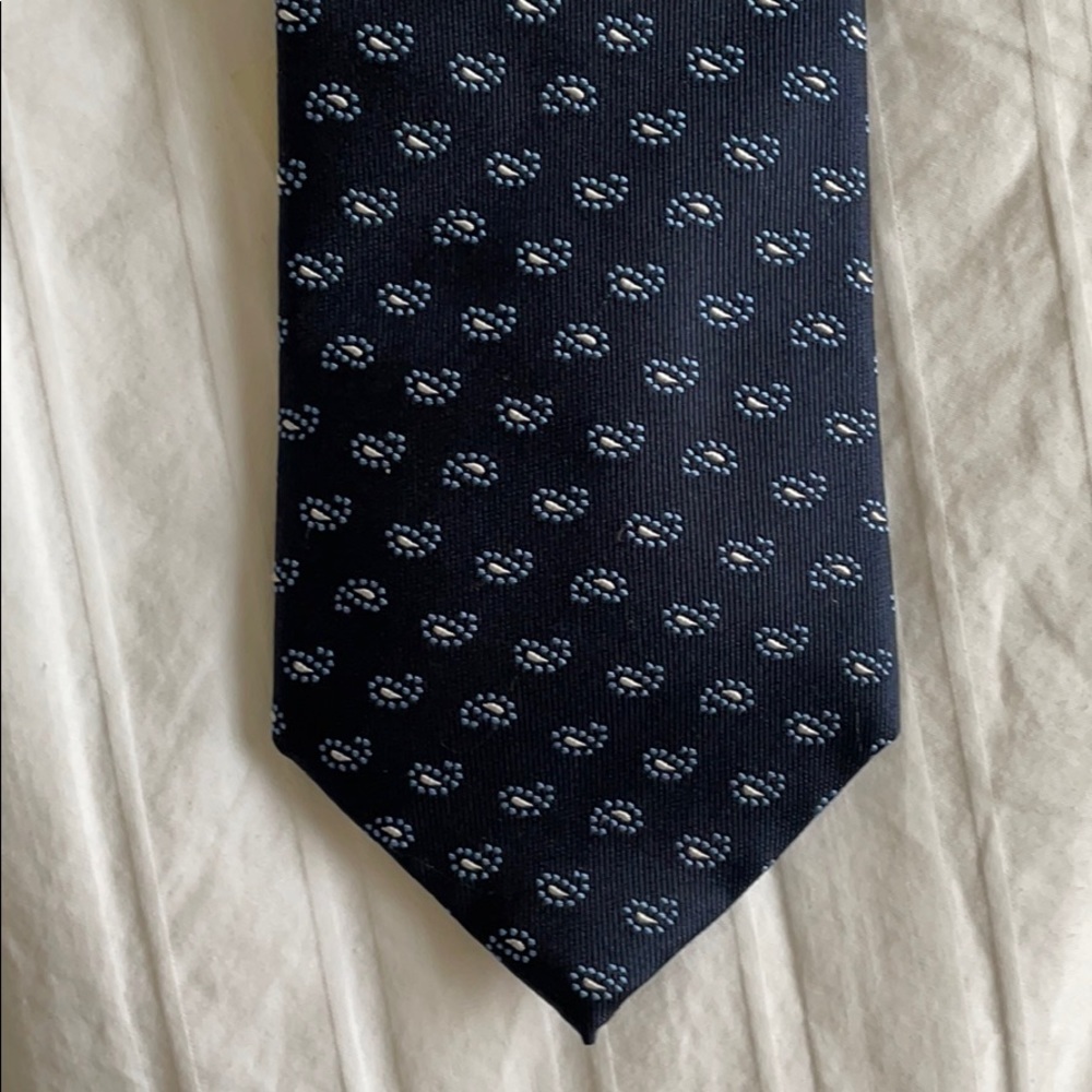Suit supply tie